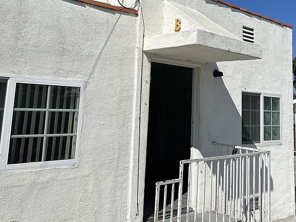 5th image of 2701 Highland Ave #B