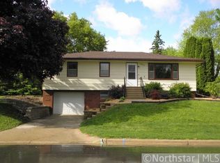 1213 4th Ave SE, Waseca, MN 56093
