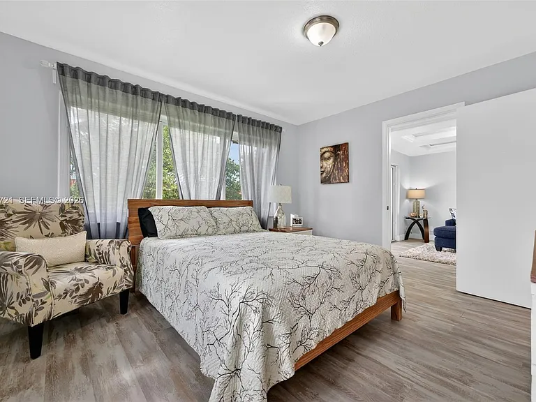 681 S Hollybrook Dr #310 — Photo 17