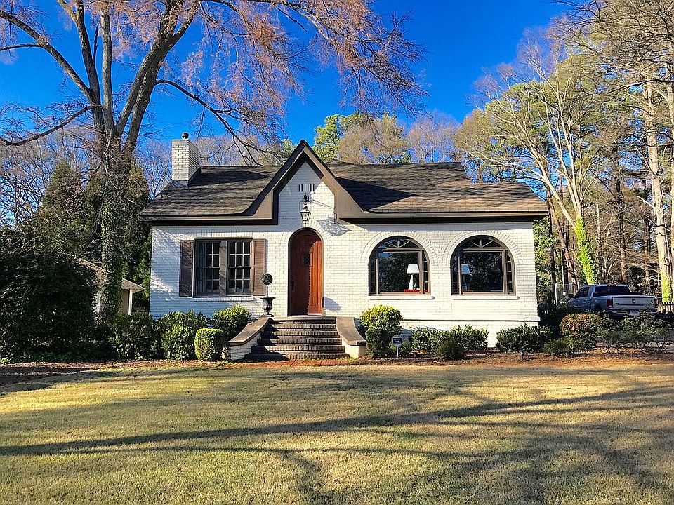 1st image of 345 Seminole Dr NE