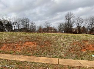 323 Barnsley Rd, Knoxville, TN 37934