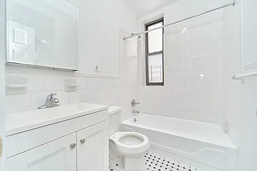 Rented by Living New York