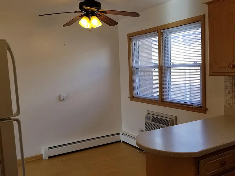 7410 N Harlem Ave #1E — Photo 8