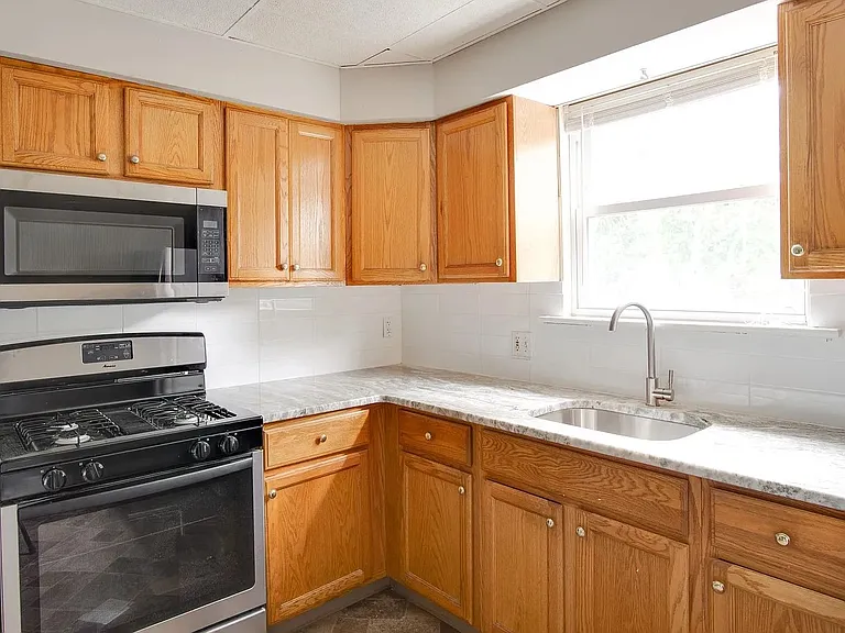 5 W Chester Pike — Photo 1