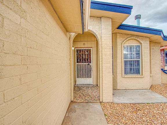 4th image of 1062 Green Lilac Cir