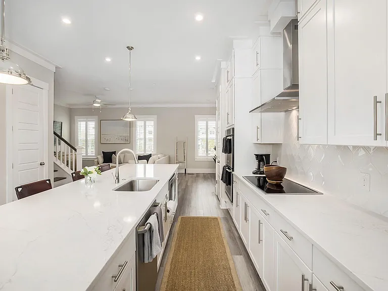 549 Cooper Village Ln — Photo 8