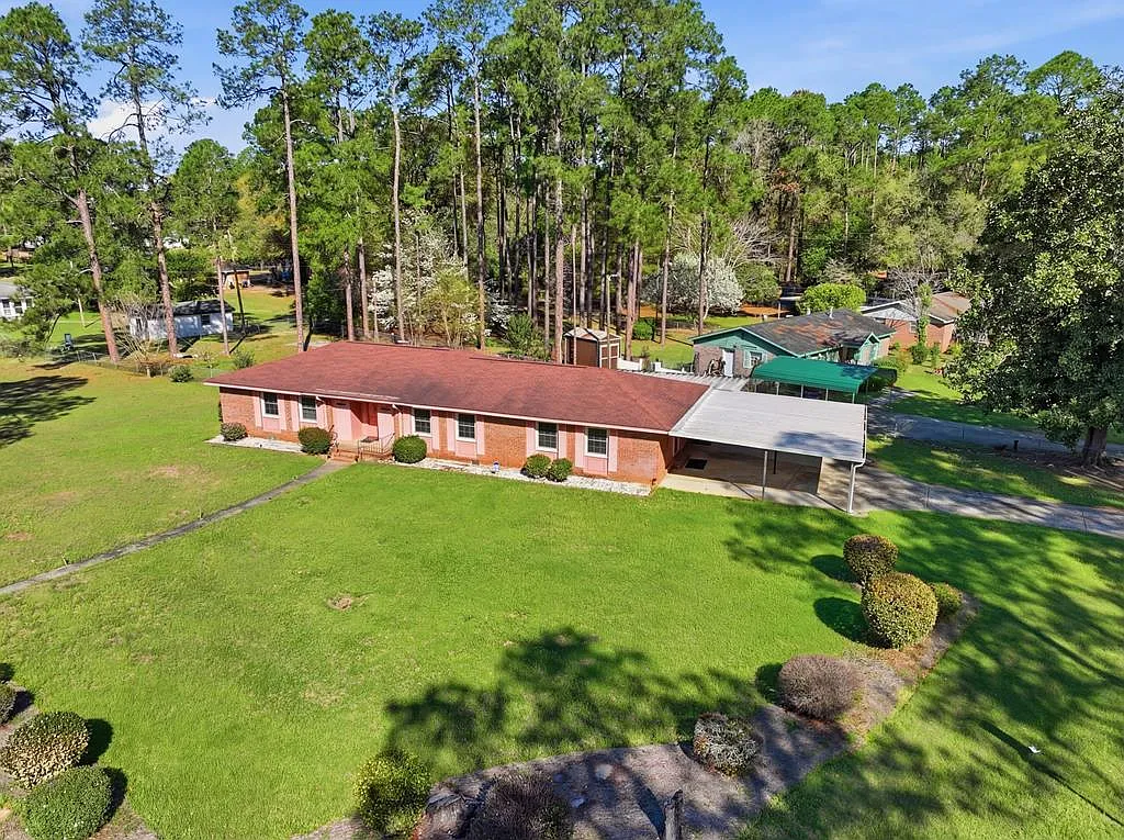 2101 Goldendale Lane - 1 — Photo 4