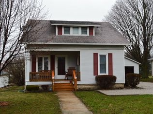 147 E Hull St, Edgerton, OH 43517