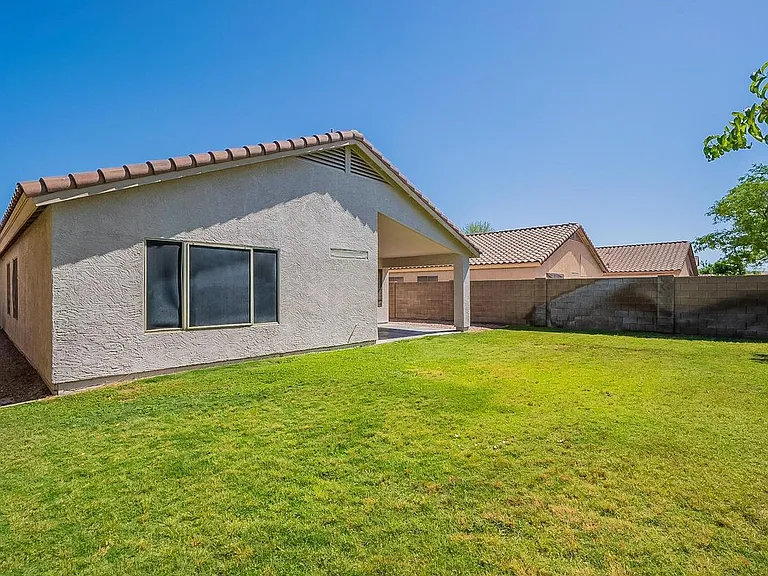 7035 W Phelps Rd — Photo 26