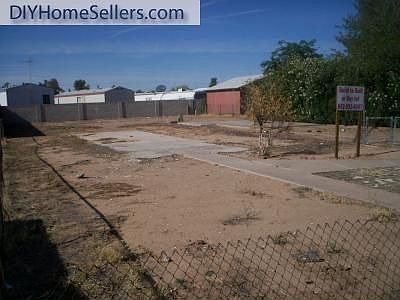 1st image of 2532 E Waltann Ln