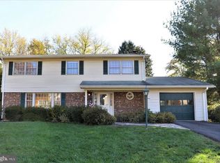 6538 Divine St, Mc Lean, VA 22101