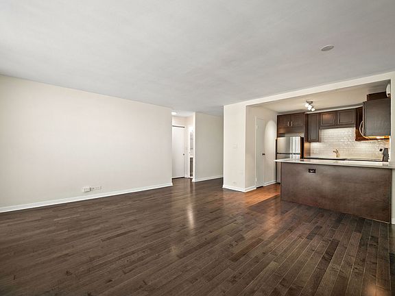 4th image of 3550 N Lake Shore Dr APT 1922