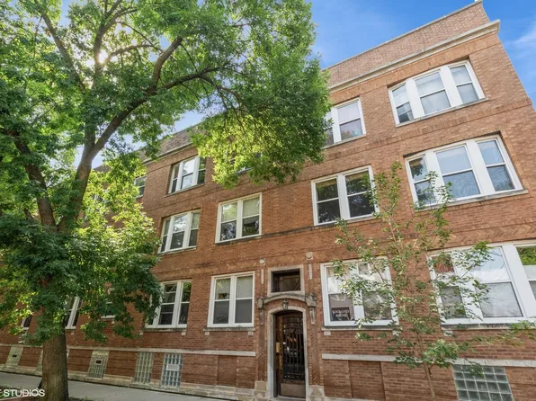 3045 W Sunnyside Ave #2, Chicago, IL 60625