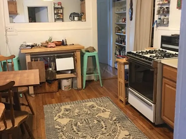 11 Cooney St #1, Somerville, MA 02143