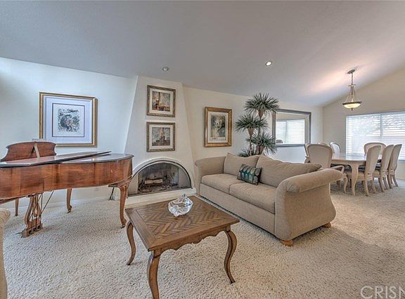 4th image of 7536 McLaren Ave
