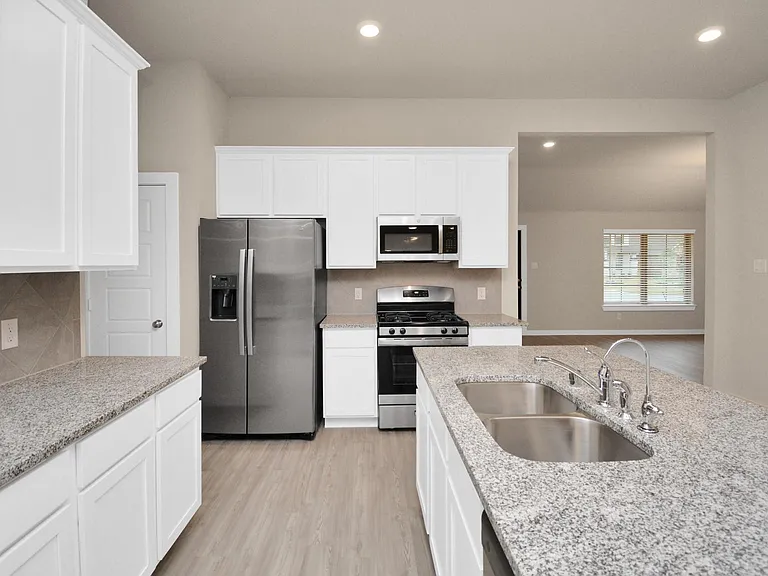 2734 San Bernard Dr — Photo 12