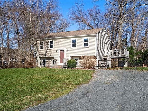 2nd image of 11 Otoole Rd