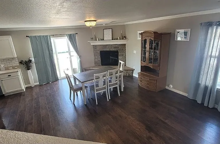9565 Castle Oaks Dr — Photo 9