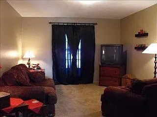 2600 Huffman St photo 1