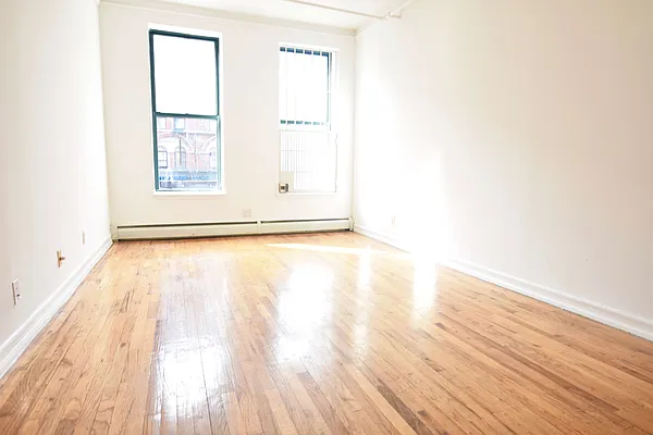 Rented by Bold New York | media 6