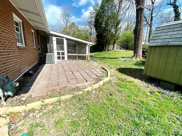 3106 Canterbury St — Photo 10
