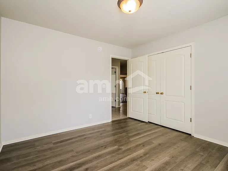 19713 E 38th Pl S — Photo 14