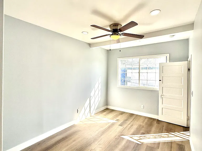 2306 Alta St — Photo 15