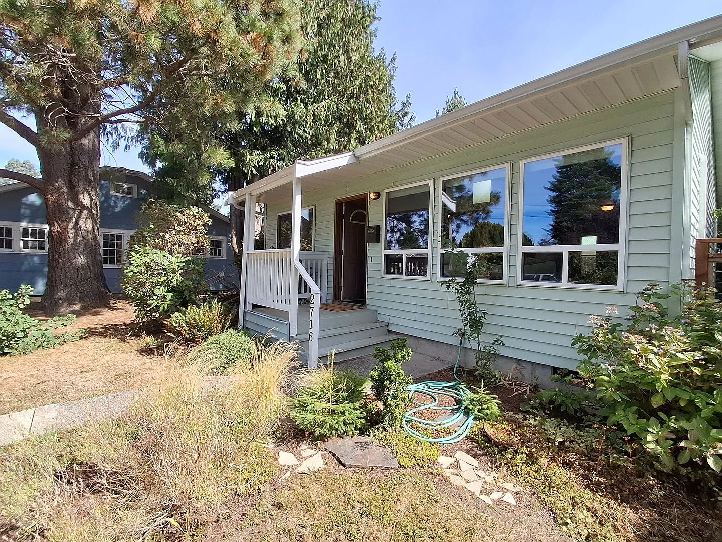 Furnished - 2 Bedroom Home In Columbia/Elizabeth Park Neighborhood - Elm St — Photo 3
