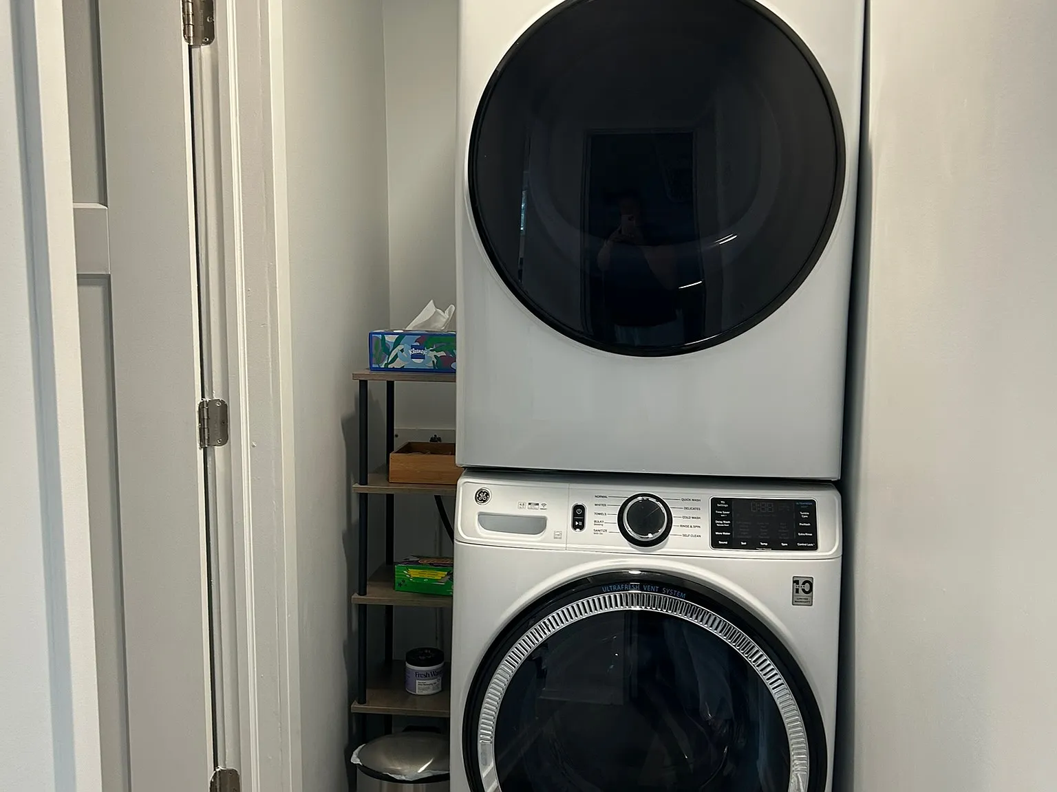 3 bed, 1200 sqft, $2,000 — Photo 2
