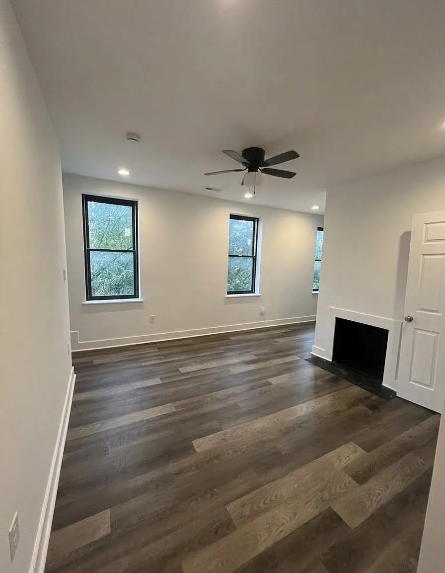 2 bed, 1.5 bath, 1200 sqft, $2,100 — Photo 2