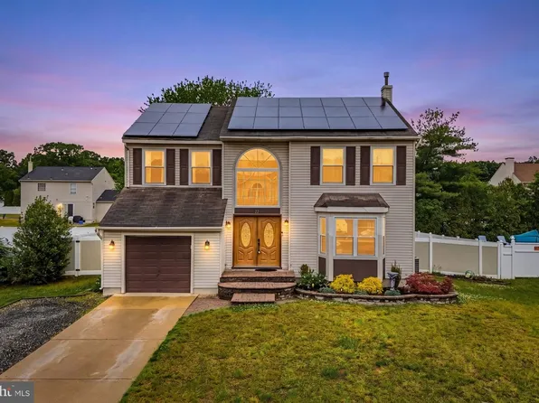 23 Vance Ave, Sicklerville, NJ 08081