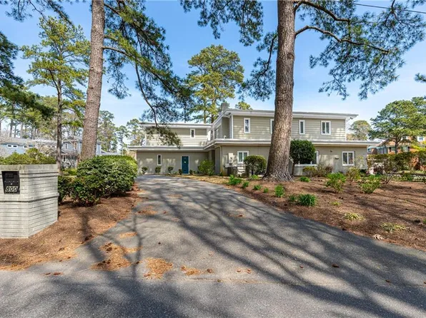 800 Oriole Dr, Virginia Beach, VA 23451