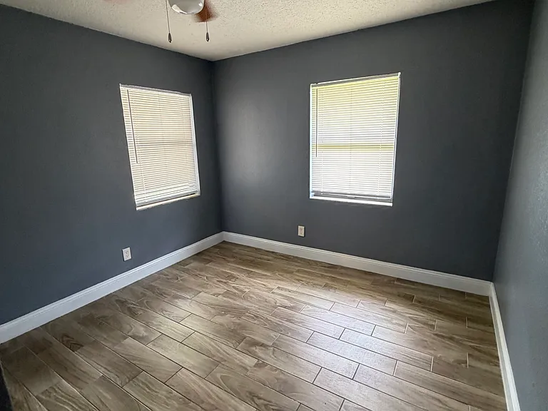 5415 Lori Dr S — Photo 15