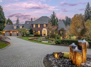 2254 Knaus Rd, Lake Oswego, OR 97034