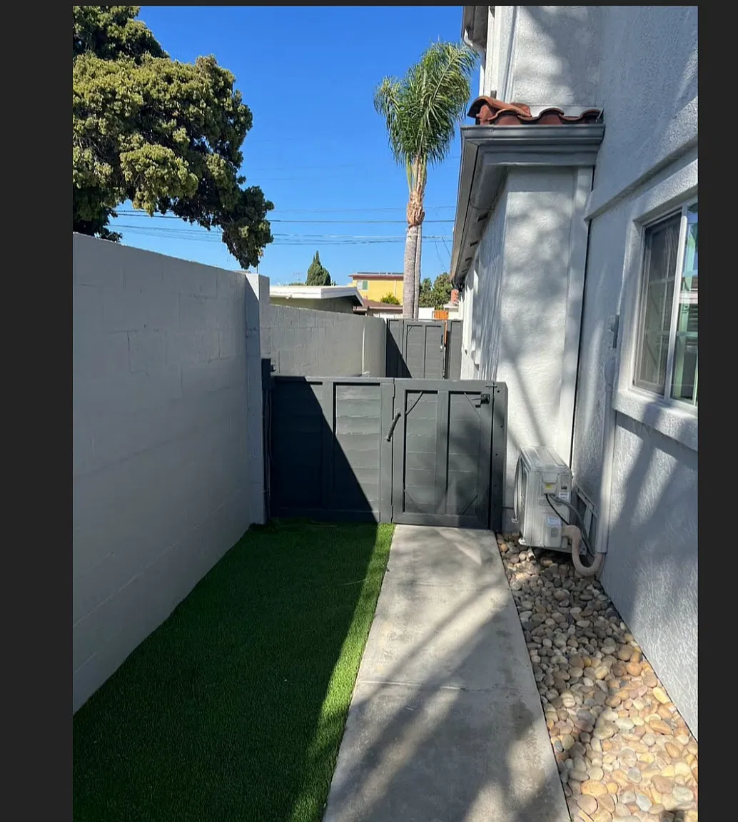 1 bed, 300 sqft, $2,000 — Photo 4