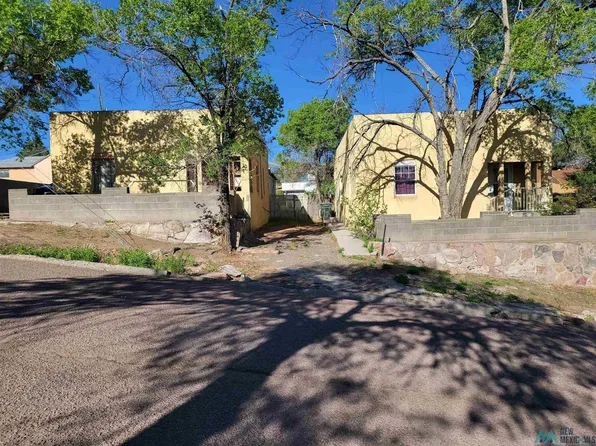 202 S Strong Dr, Gallup, NM 87301