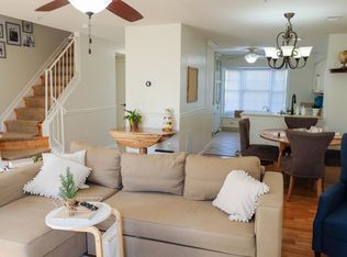 1013 Simsbury Ct, Crofton, MD 21114