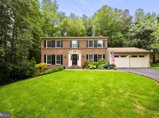 7613 Maritime Ln, Springfield, VA 22153