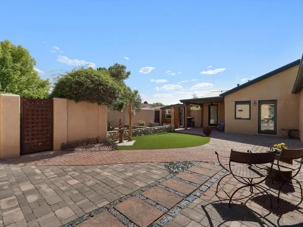 520 Tulane Dr SE, Albuquerque, NM 87106