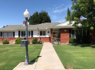 2561 15th Ave, Kingsburg, CA 93631