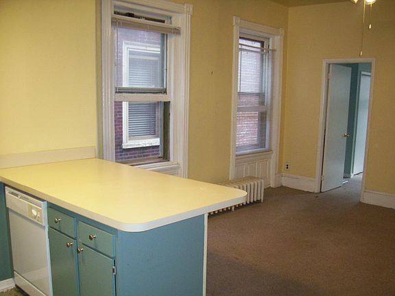 4th image of 1013 S Farragut St APT 2