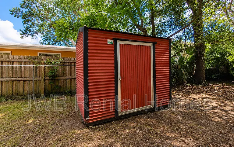 2817 Mars Ave — Photo 9
