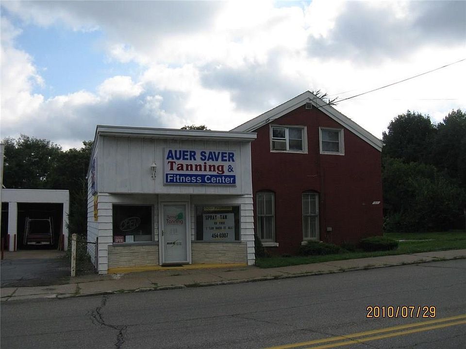 1st image of 2831 Pine Ave