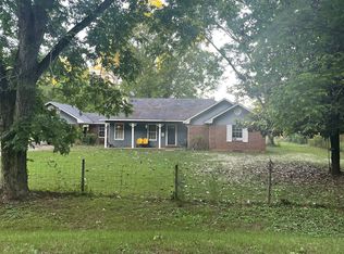 135 Hopkins Rd, Pine Mountain, GA 31822