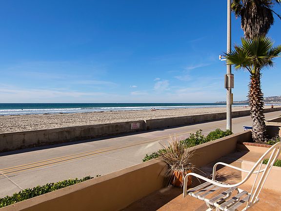 3rd image of 3215 Ocean Front Walk