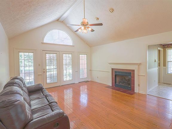 5th image of 116 Cannon Dr