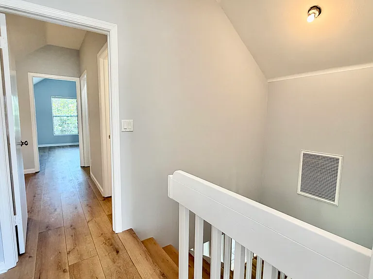 6048 Garrett St — Photo 54