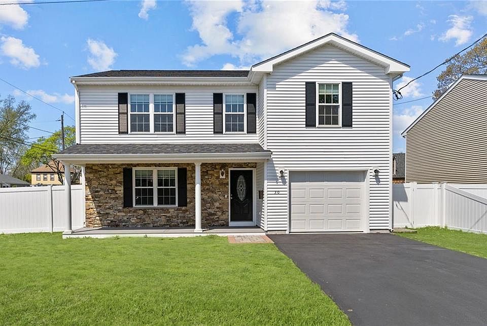 30 Vineland Ave, Rumford, RI 02916 Zillow