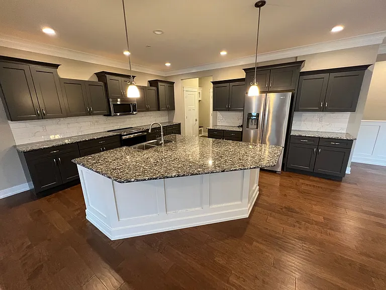 5016 Royal Ave — Photo 4