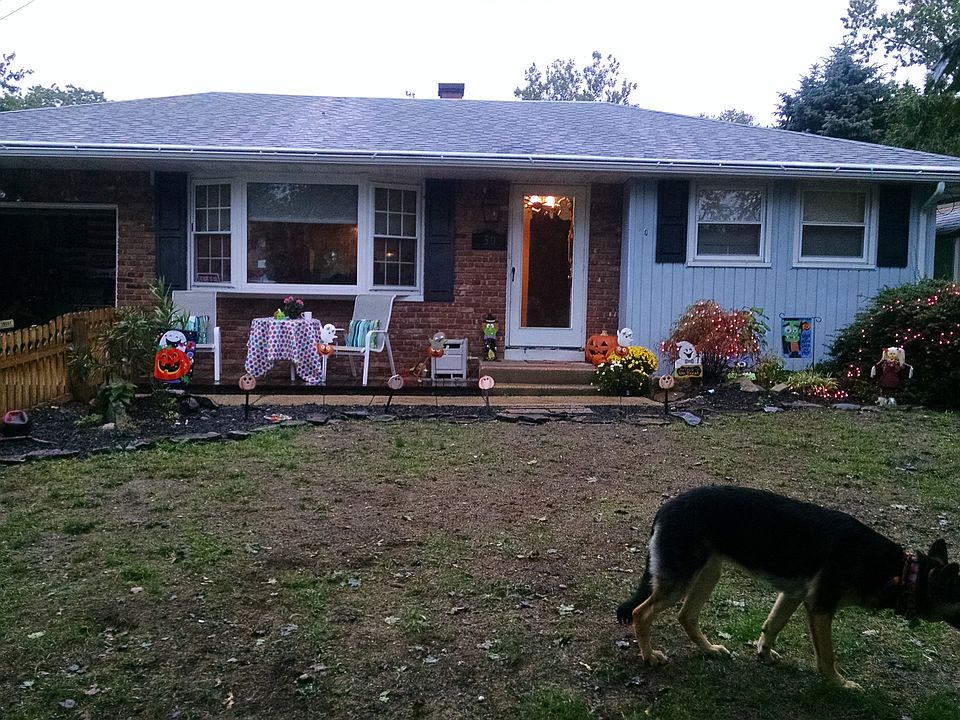 1st image of 50 Sutton Pl